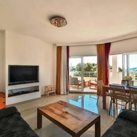 Ana Apartmán *